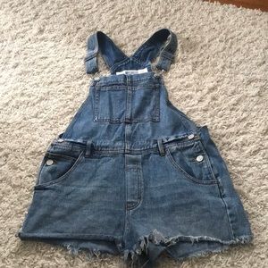 Brandy Melville high waisted overall shorts